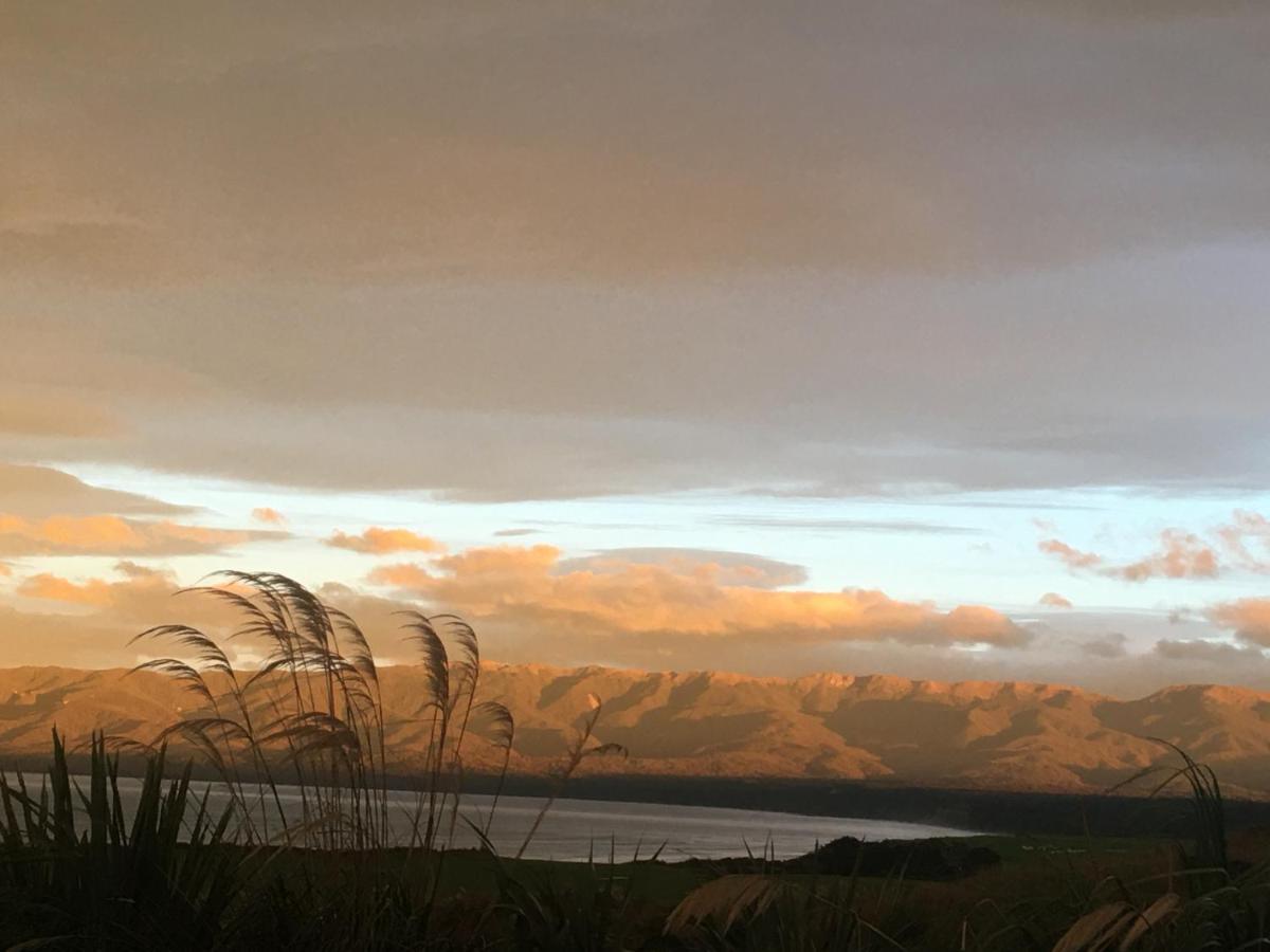 “The Cliffs” Humpridge View Motels Tuatapere 外观 照片