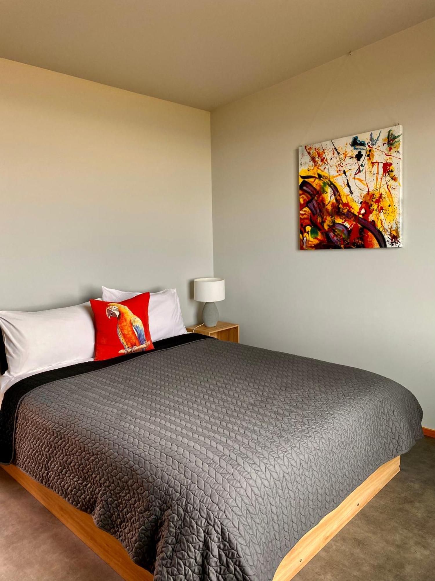 “The Cliffs” Humpridge View Motels Tuatapere 外观 照片
