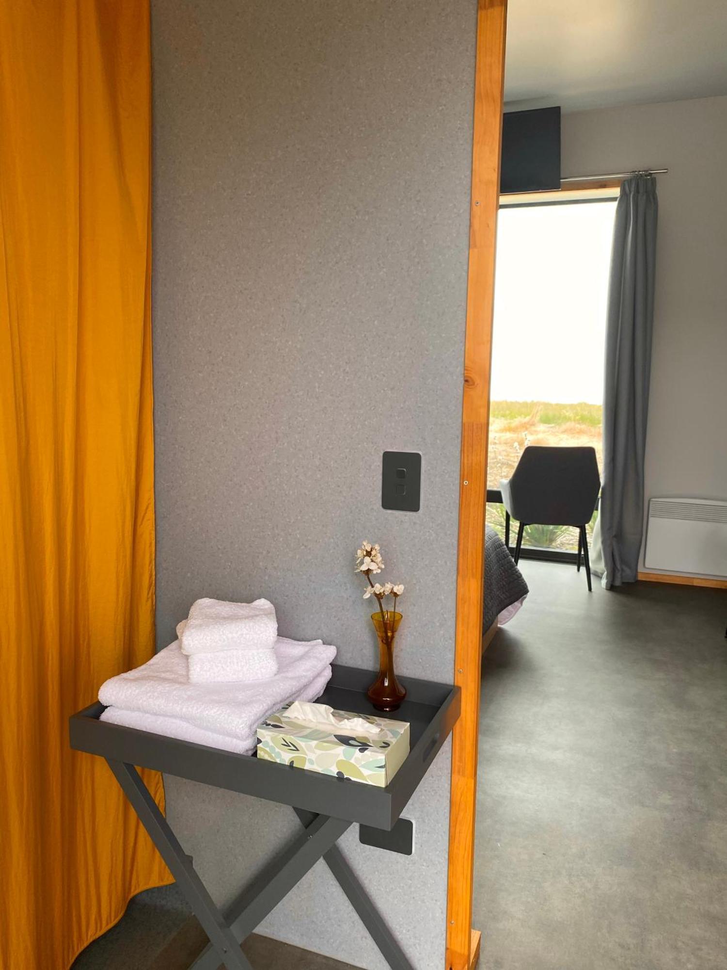 “The Cliffs” Humpridge View Motels Tuatapere 外观 照片